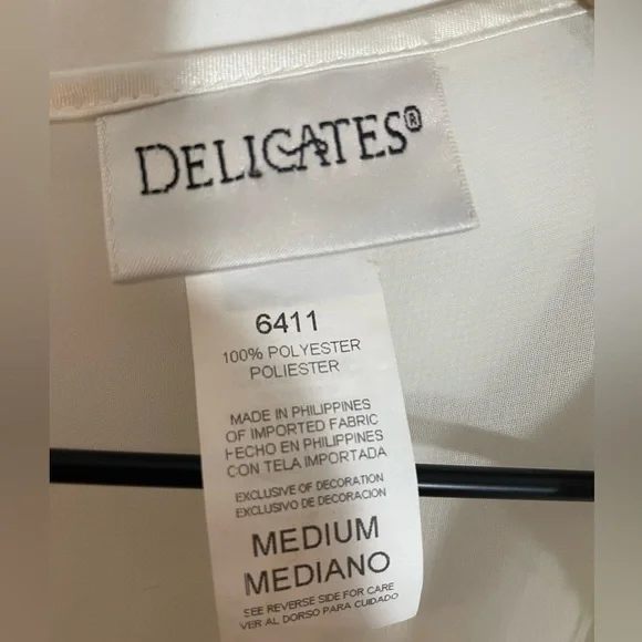 VTG Delicates White Peignoir Set Pearl & Lace Details Medium Bridal Nightgown - Picture 3 of 12